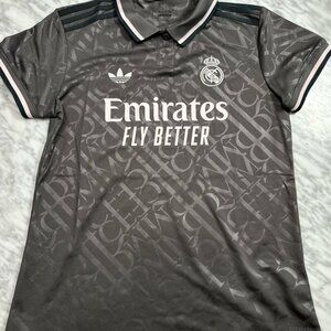 Adidas Real Madrid 24/25 Jersey Charcoal IT3439 La liga spain Women small NEW
